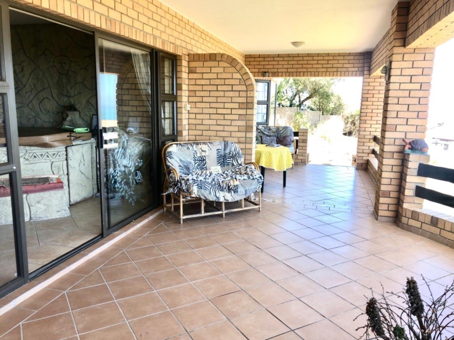 To Let 1 Bedroom Property for Rent in Mossel Bay Central Western Cape